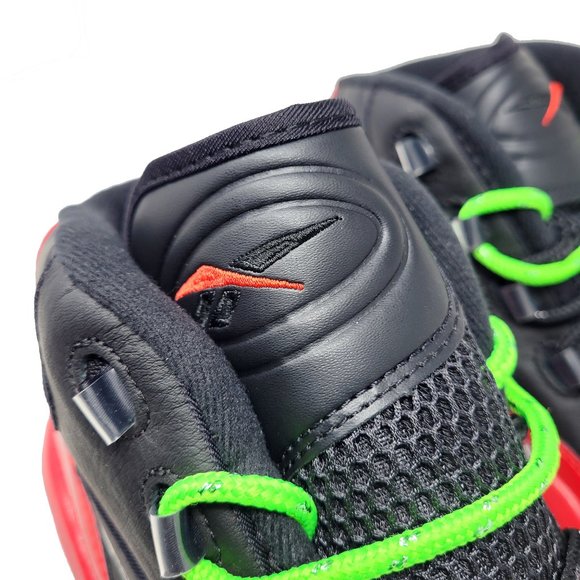 Reebok Question Mid Red Black Street Sleigh G57551 Iverson BRED Christmas Holida - Picture 8 of 13